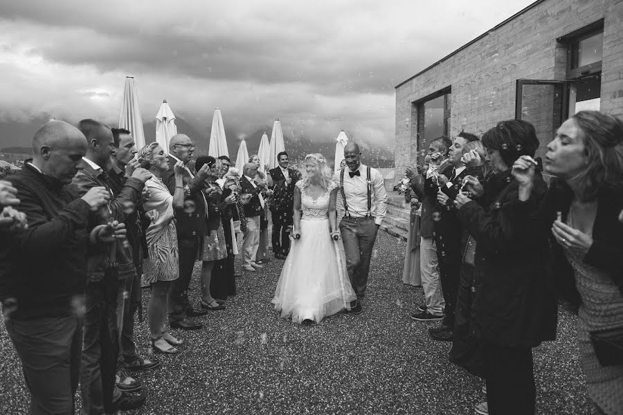 Fotógrafo de bodas Yves Schüpbach (foto-bern). Foto del 13 de mayo 2019