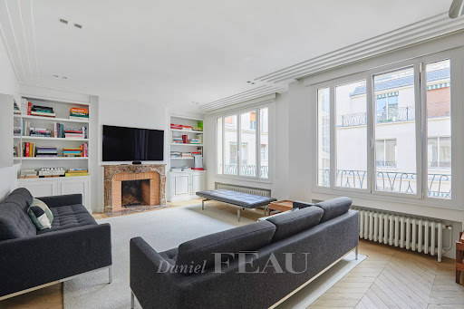 Apartment 4