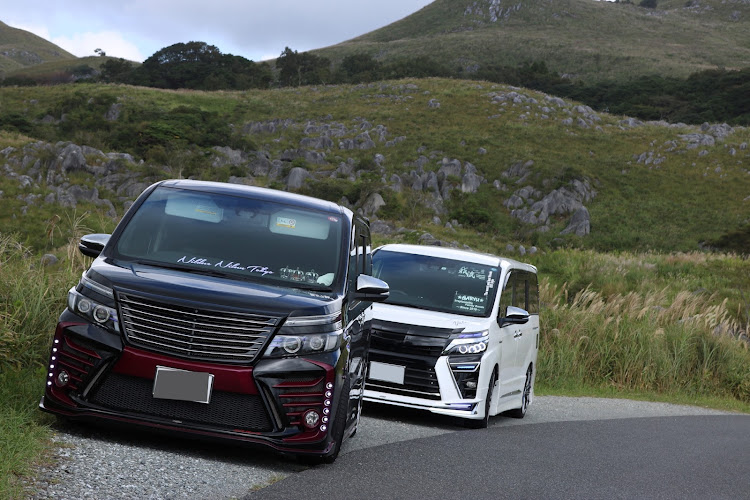 ヴォクシーのチーム我流・愛車のお気に入り写真バトン・一眼レフ・圧倒的感謝・集合Styleに関するカスタム事例の投稿画像7枚目