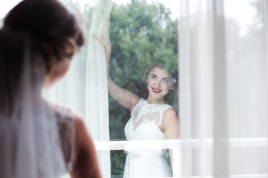 Fotógrafo de casamento Gennadiy Kalyuzhnyy (kaluzniy). Foto de 23 de janeiro 2017