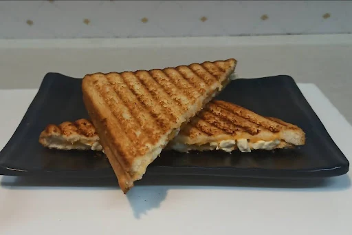 Paneer Schezwan Grilled Sandwich