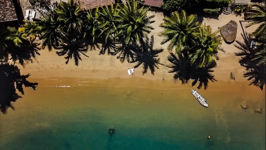 Svatební fotograf Ilhabela Brotto (ilhabela). Fotografie z 19.prosince 2022