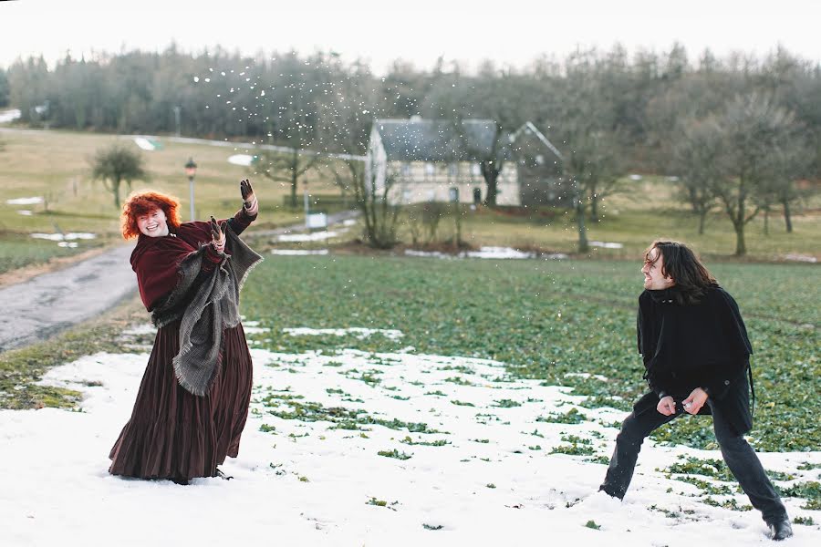 Fotografo di matrimoni Yuliya Bahr (ulinea). Foto del 29 dicembre 2013