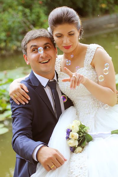 Wedding photographer Alex Oganezov (fotolexstudio). Photo of 19 November 2018