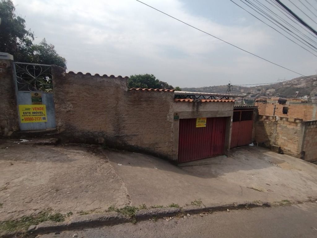 Casas à venda Vila Santo Antônio de Pádua