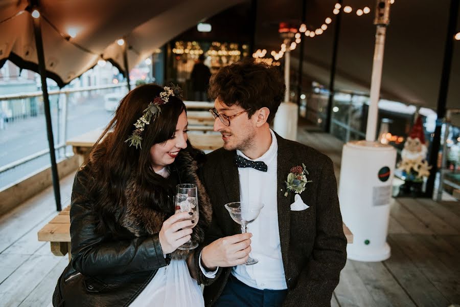 Fotografo di matrimoni Rosie Kelly (rosiekellyphoto). Foto del 29 maggio 2019