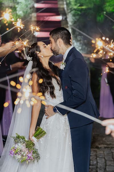 Fotografo di matrimoni Débora Oliveira (deboraoliveira). Foto del 3 maggio