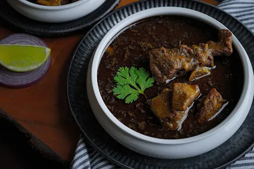 Andhra Mutton Curry With Bone