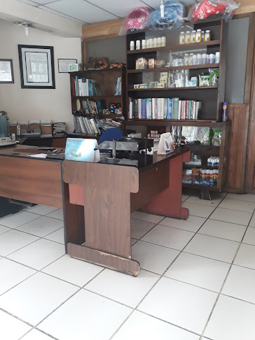 Clínica Veterinaria Los Chillos - Quito