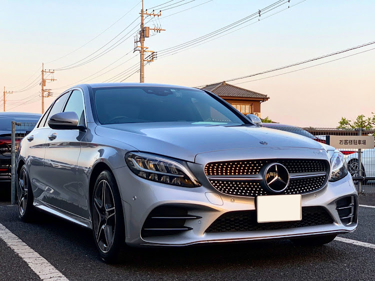 Cクラス セダンの洗車・ゴールデンウィークも仕事に関するカスタム事例の投稿画像1枚目