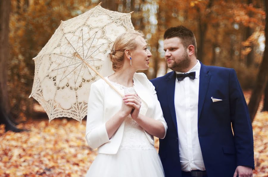 Fotografo di matrimoni Hubert Buchowski (dwaswiatla). Foto del 9 marzo 2019