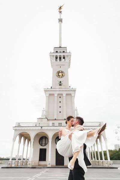 Fotógrafo de casamento Dmitriy Kuzko (mitka). Foto de 27 de junho 2023