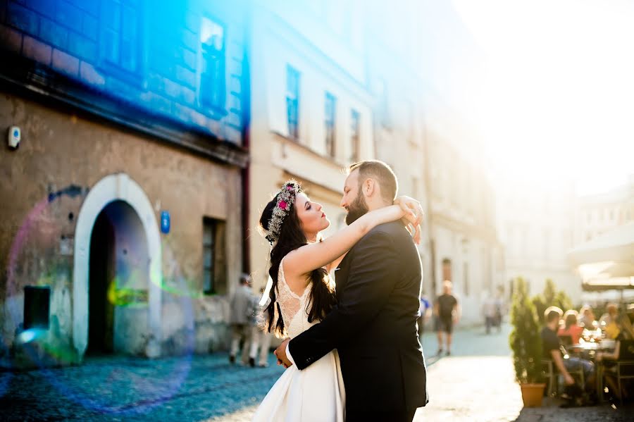 Fotógrafo de bodas Arkadiusz Pękalski (pstrykinfo). Foto del 29 de abril 2017