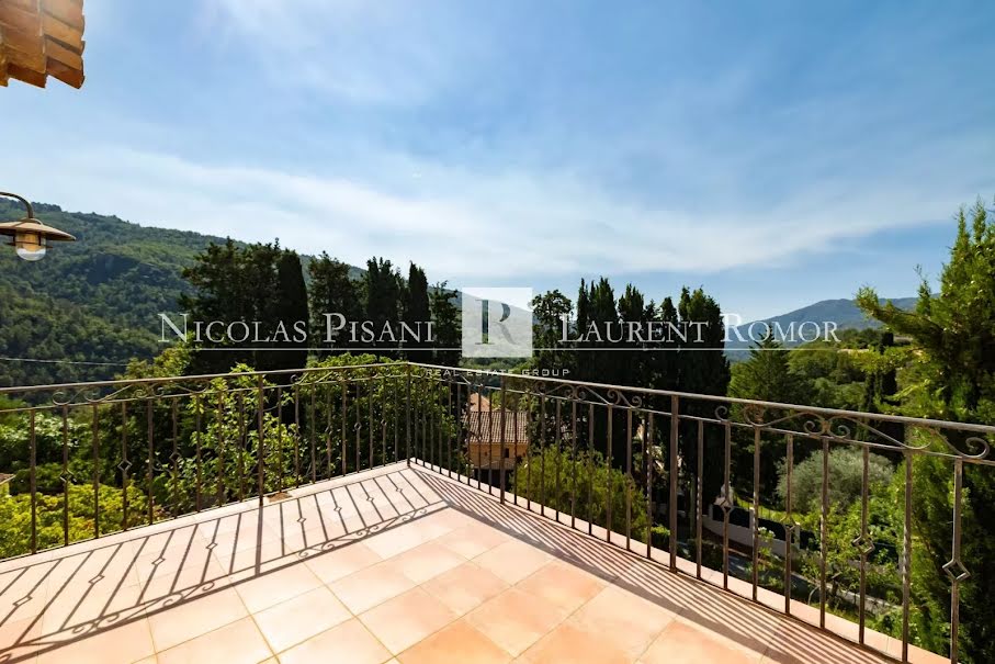 Vente villa 5 pièces 162.68 m² à Coaraze (06390), 599 000 €