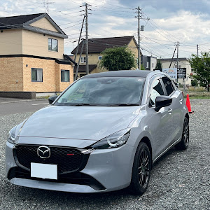 MAZDA2 DJLFS