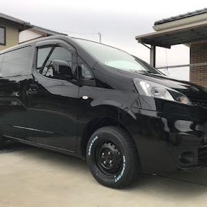 NV200バネット