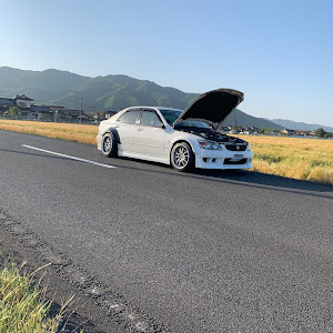 アルテッツァ