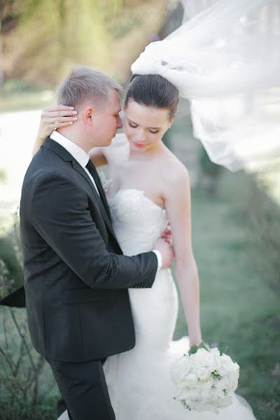 Wedding photographer Vladislav Rastegaev (rastegaev). Photo of 27 April 2015