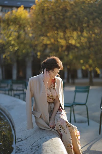 Photographe de mariage Elena Lobanova (elenaparisphoto). Photo du 23 janvier 2022