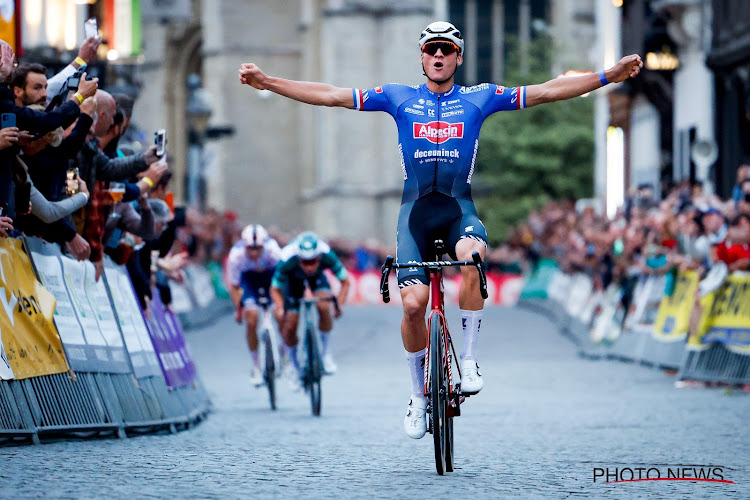 Enorm veel lof voor Alpecin-Deceuninck: "Veel aandacht gaat naar Mathieu van der Poel, maar het is niet enkel hij"