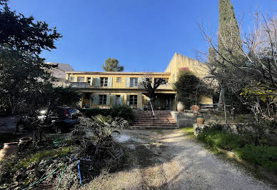 House with pool and terrace 17