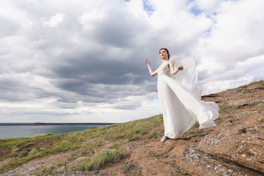 Fotógrafo de casamento Nelli Musina (musinanelly). Foto de 18 de junho 2018