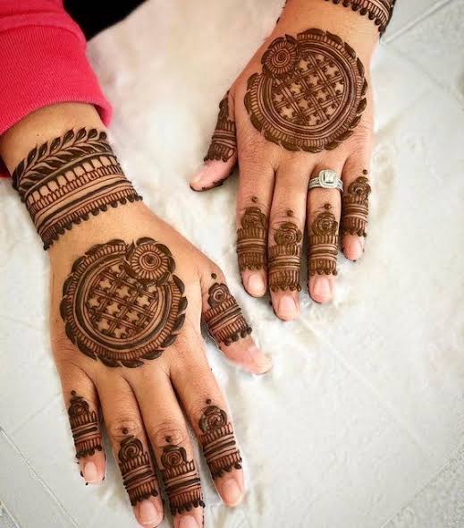 Simple Bridal Mehndi Design