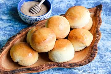 Honey Dinner Rolls