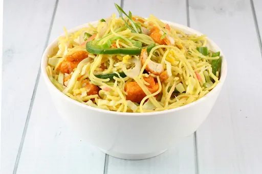 MALAYSIAN CHICKEN NOODLES