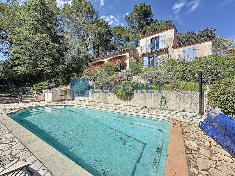 Vente maison 5 pièces 109.59 m² à Trans-en-Provence (83720), 399 900 €