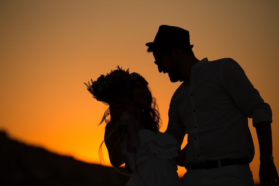 Fotógrafo de casamento Jerfi Şirin (jerfisirin). Foto de 13 de fevereiro 2018