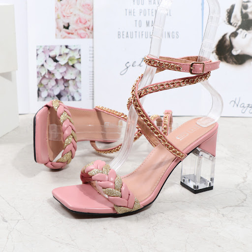 Title 6, Womens Summer Chain High Heel Fashion Large Si...