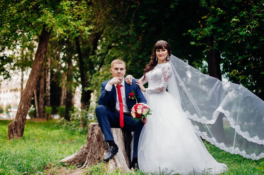 婚禮攝影師Darya Baeva（dashuulikk）。2016 10月3日的照片