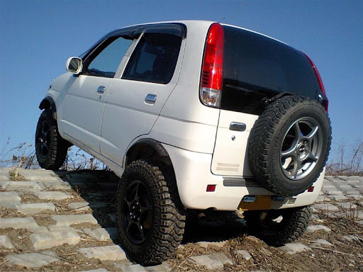 テリオスキッド J111gのクリーピークローラー 6 50サイズmtタイヤ テリオスキッド 4wd クロスカントリーに関するカスタム メンテナンスの投稿画像 車のカスタム情報はcartune