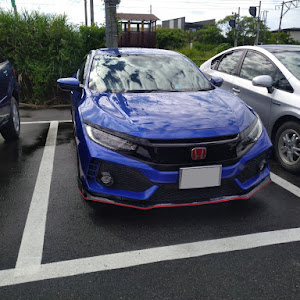 シビック FK7