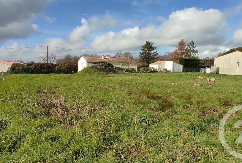  Vente Terrain à bâtir - 1 140m² à Écoyeux (17770) 