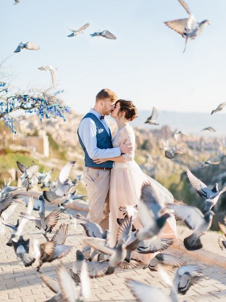 Fotógrafo de casamento Polina Ilchenko (polyailchenko). Foto de 12 de julho 2017