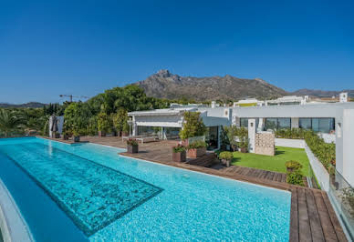 Appartement avec terrasse et piscine 7