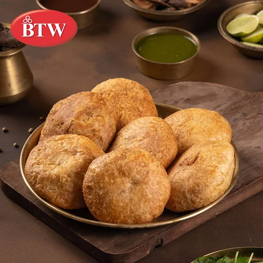 Dal Kachori 2 Pcs