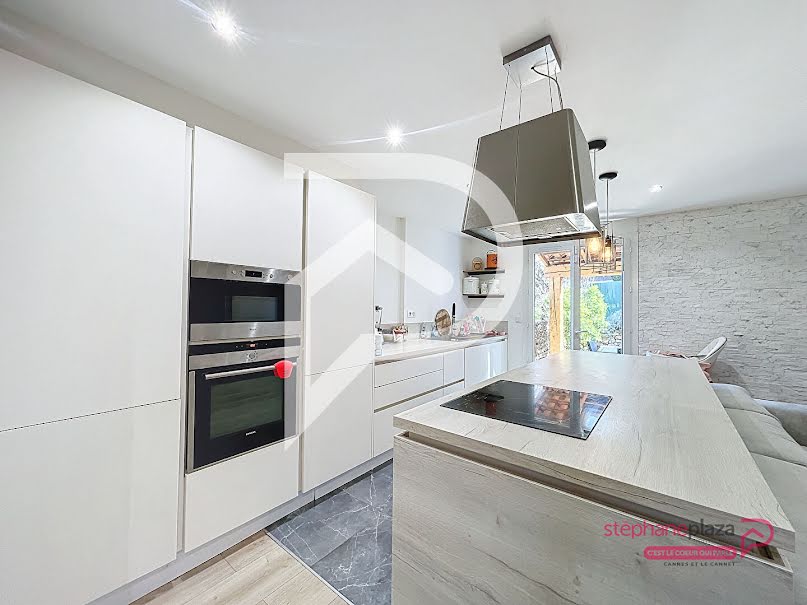 Vente maison 4 pièces 90 m² à Cannes la bocca (06150), 459 000 €