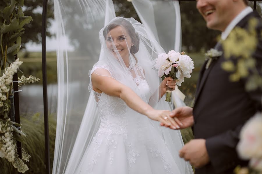 Fotógrafo de bodas Yuriy Yust (jurisjusts). Foto del 25 de julio 2017