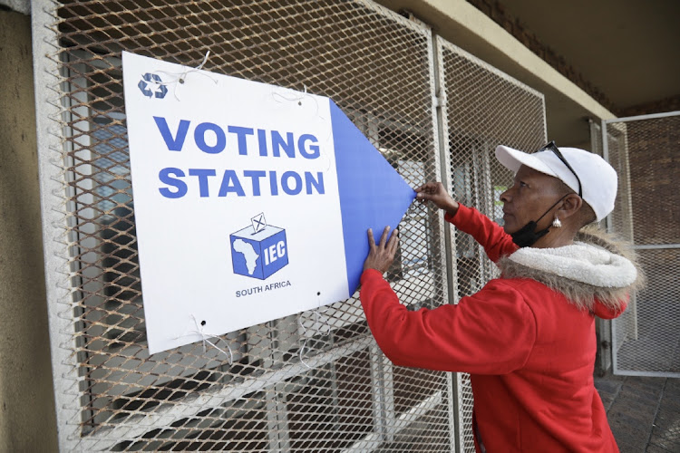 IEC officials prepare to welcome special voters in Hanover Park on the Cape Flats on Saturday morning ahead of the municipal elections 2021.