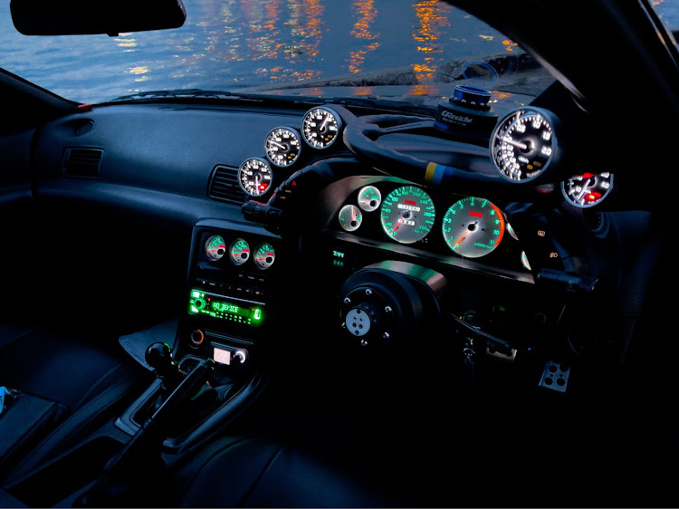 スカイライン GT-Rの７月もよろしくお願いいたします・ドライブに関するカスタム事例の投稿画像2枚目