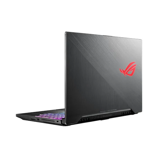 Asus ROG Strix GL504_SCAR II_5.jpg