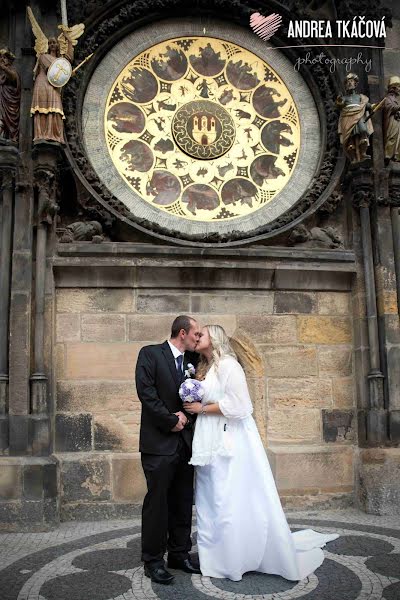 Fotógrafo de casamento Andrea Tkáčová (tkacova). Foto de 2 de fevereiro 2019