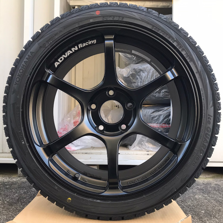 シビックタイプRのADVAN Racing・RG-4・iceGUARD7・iG70・スタッドレスタイヤに関するカスタム事例の投稿画像2枚目