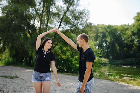 Fotografo di matrimoni Oleg Savelєv (savelievoleg). Foto del 11 ottobre 2021