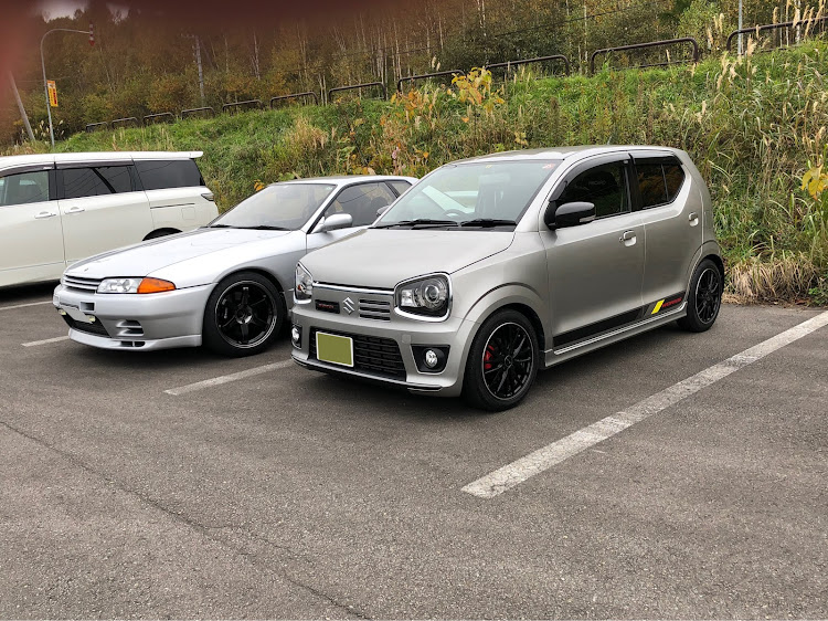 スカイライン GT-Rの秋の気配・オフ会に関するカスタム事例の投稿画像1枚目