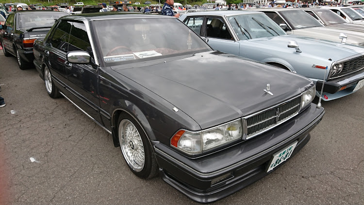 シーマの#旧車・#ハチマル・#イベント・#北海道oldcar familyに関するカスタム事例の投稿画像5枚目