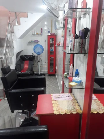 Kuts And Kurls Beauty Salon photo 